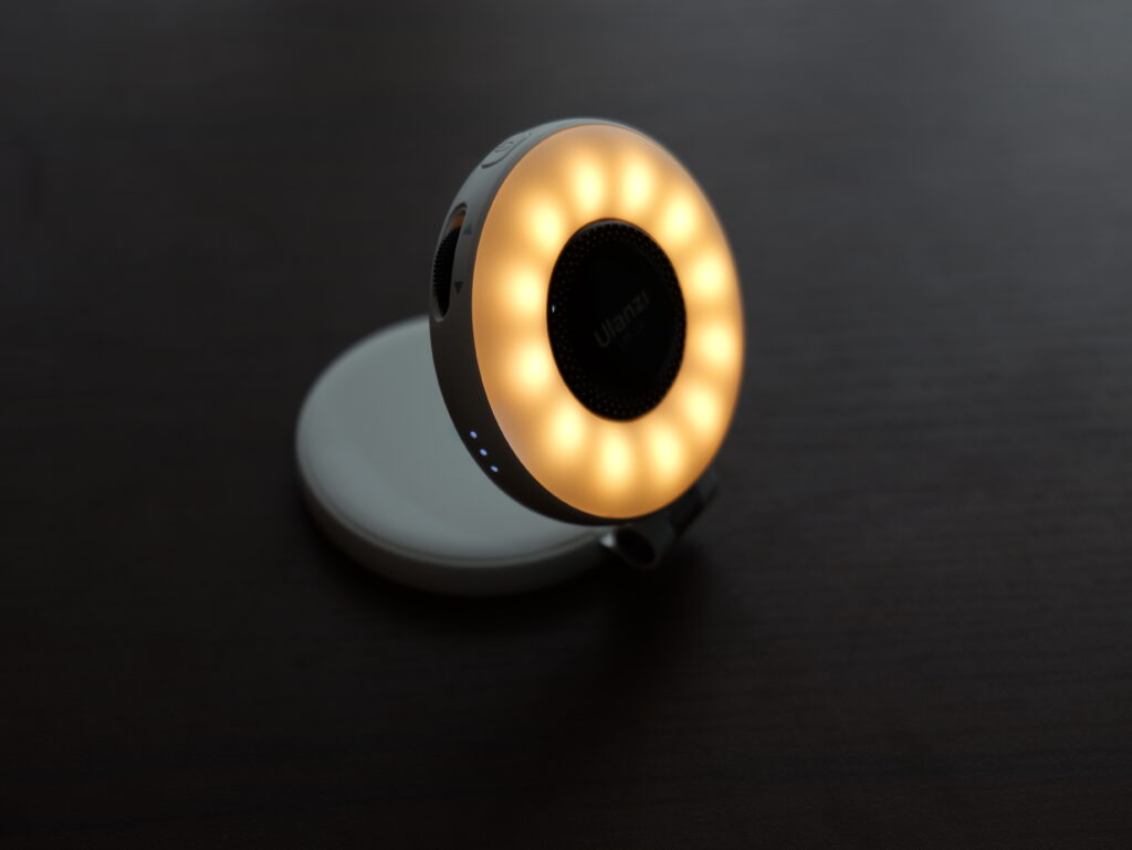 MagSafe対応が革命！Ulanziリングライトでスマホ撮影・Web会議が劇的に明るく【レビュー】